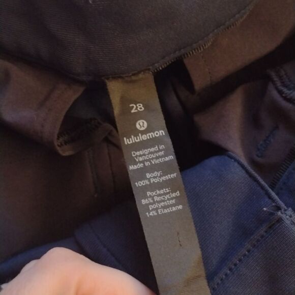 Lululemon Commission Pant Slim True Navy size 28 trouser - Picture 7 of 16